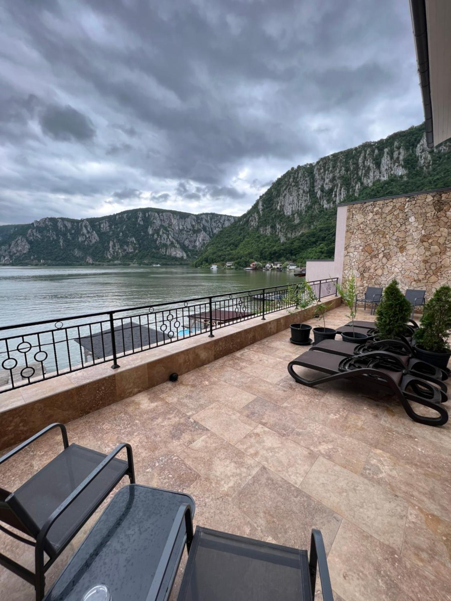 Casa Cattaleya Hotel Dubova Luaran gambar