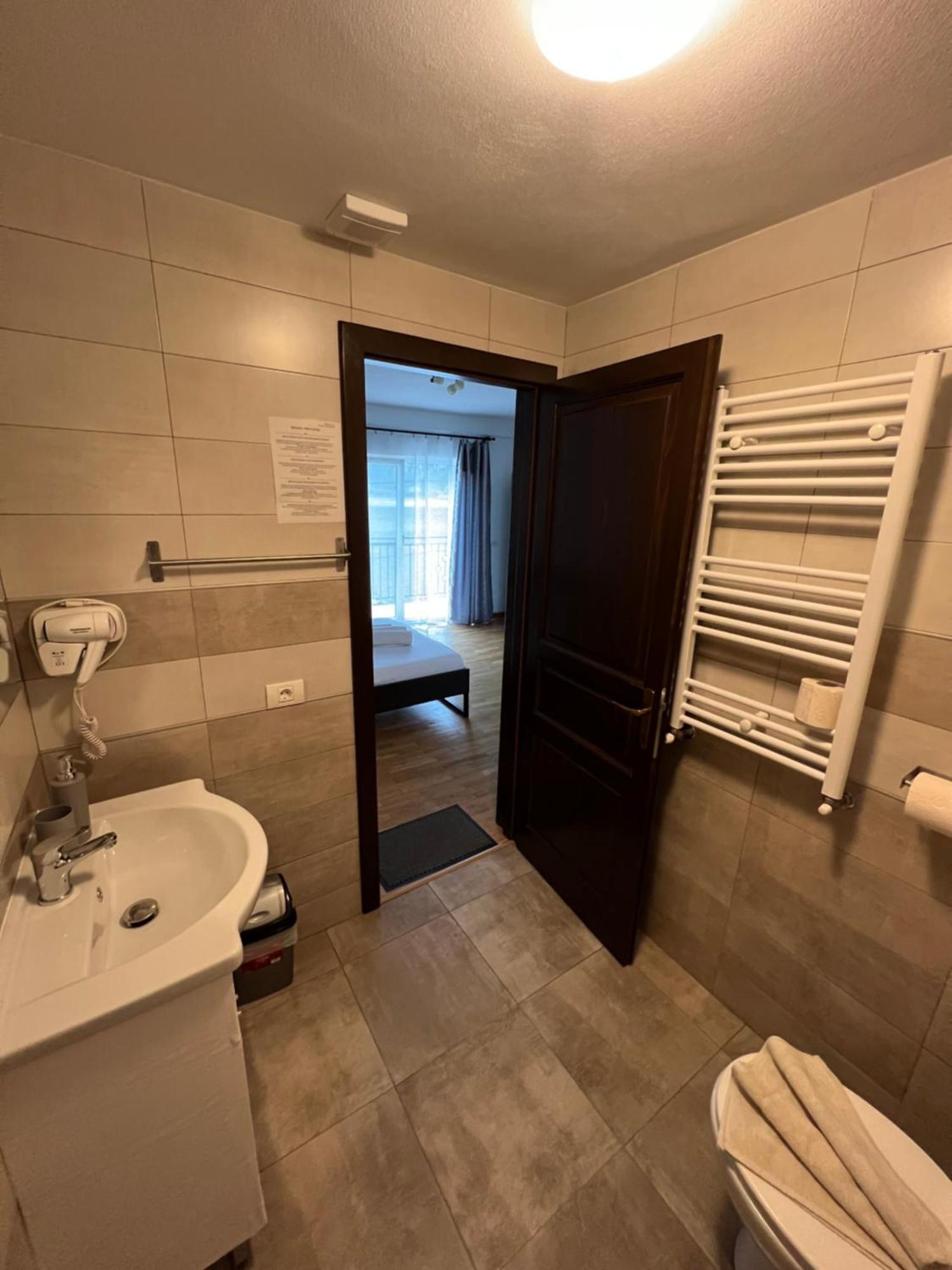 Casa Cattaleya Hotel Dubova Luaran gambar